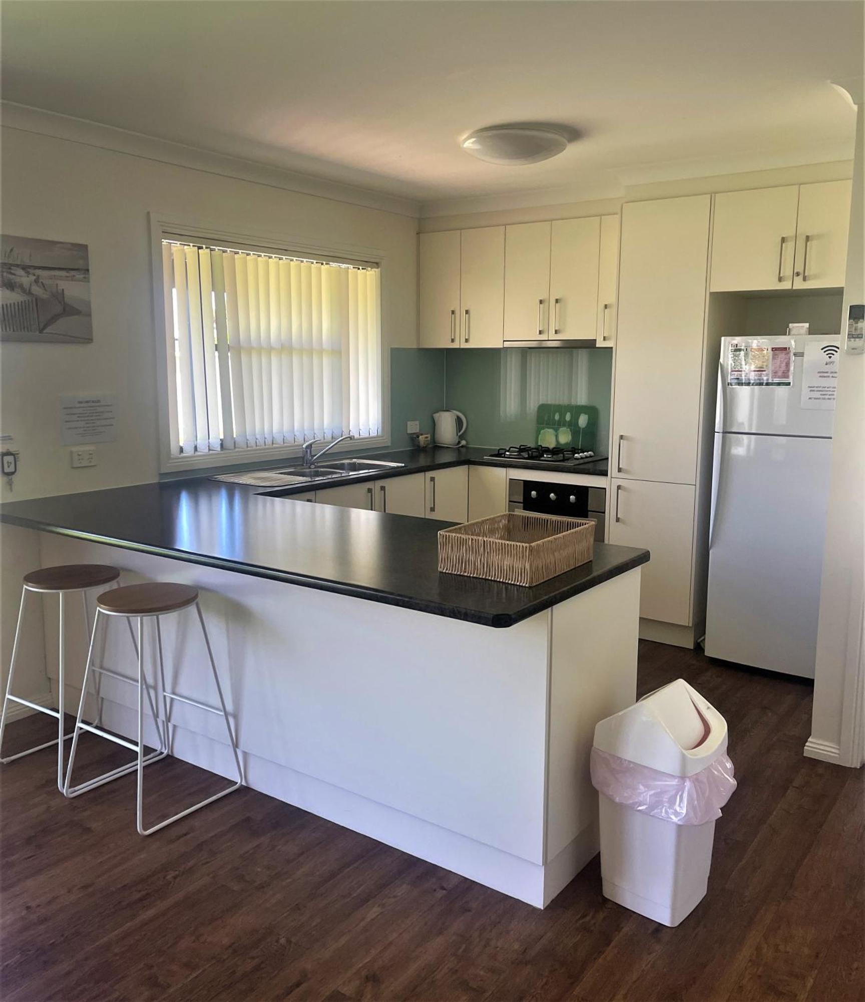 Dbj Holiday Units Mulwala Exterior foto